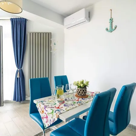 Apartament Marine *